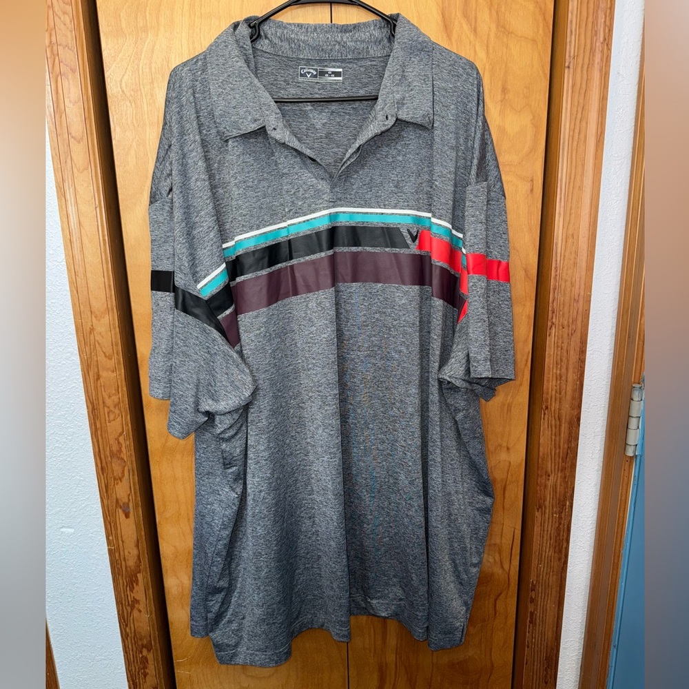 Callaway Gray and Red Casual Button Down Shirt